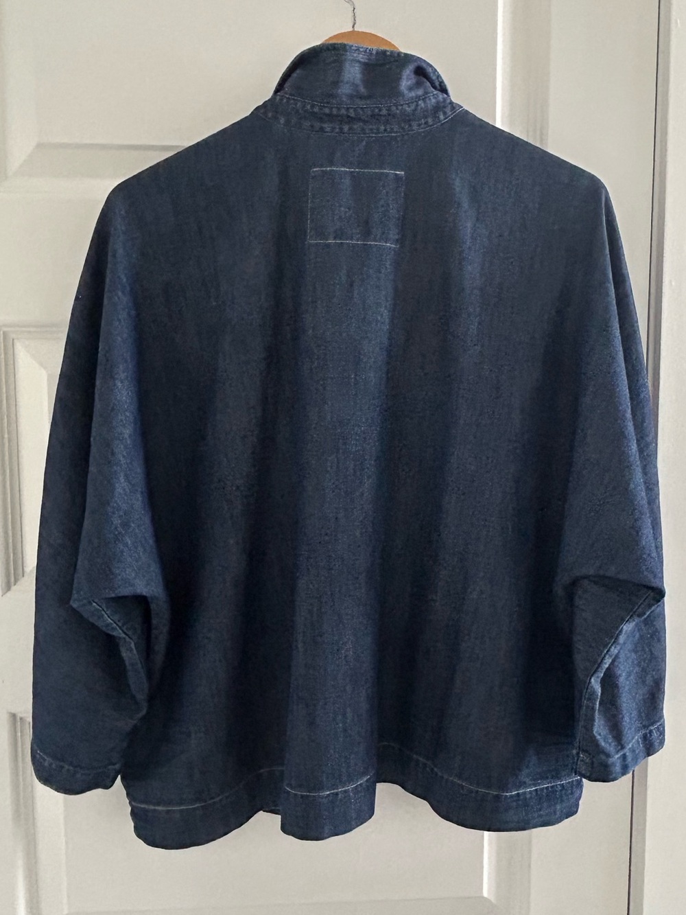 Frank & Eileen Gabi Popover Shirt in Denim Vintage Indigo Wash - Picture 8 of 10